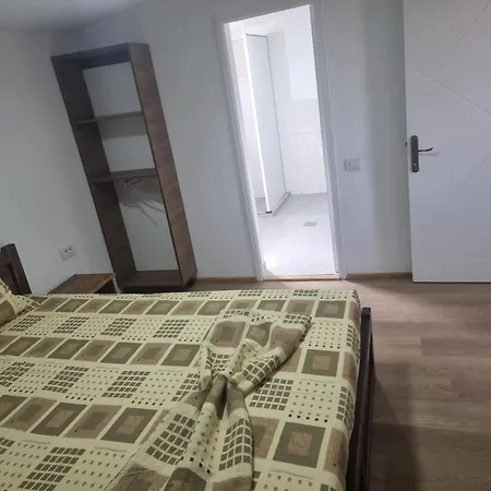 Apartment Traflor Termhouse